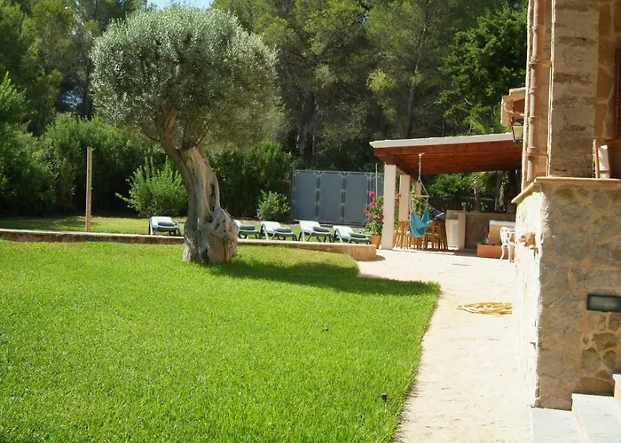 Nostra Caseta Villa With Pool & Marina View Near Beaches